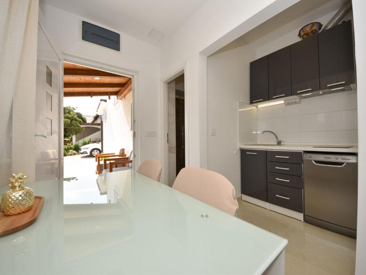 Apartment Matanovi Dvori-1 By Interhome Vir Exteriér fotografie