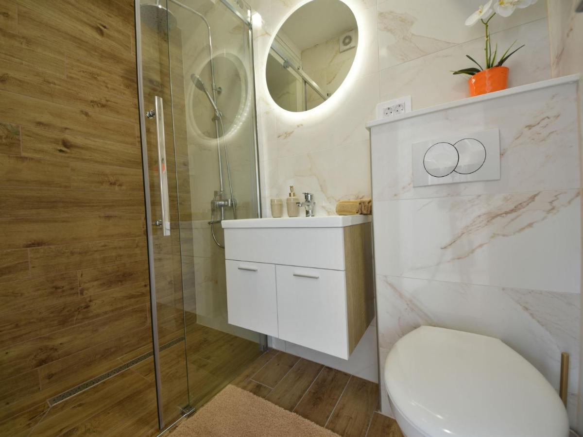 Apartment Matanovi Dvori-1 By Interhome Vir Exteriér fotografie